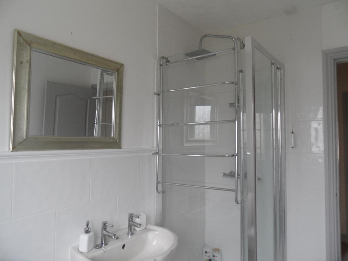 Ty Clud Villa Llangefni Buitenkant foto