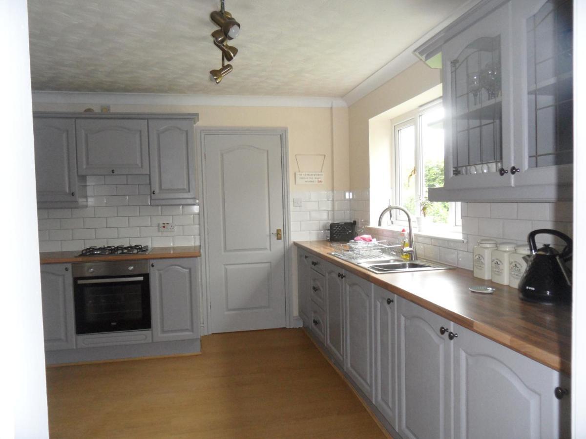 Ty Clud Villa Llangefni Buitenkant foto